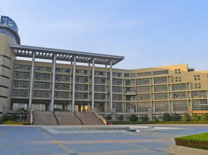 江蘇省鹽城中學(xué)怎么樣、好不好