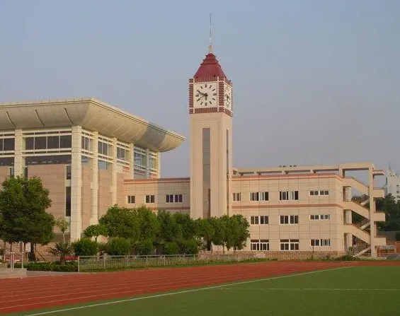 江蘇省揚州中學怎么樣、好不好