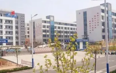 日照市海洋工程學(xué)校網(wǎng)站網(wǎng)址主頁(yè)