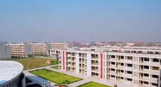 泰興市第四高級中學怎么樣、好不好