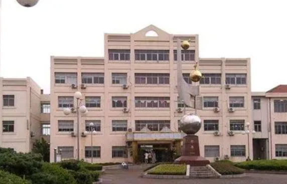 常熟市王淦昌中學地址，乘車路線