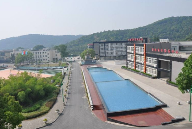 無錫光華學校地址，乘車路線
