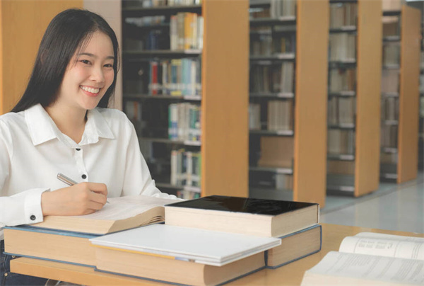 石家莊和平醫(yī)學中等專業(yè)學校護理學專業(yè)介紹