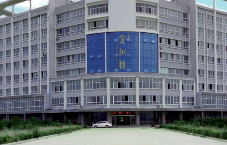 魯中中等專業(yè)學(xué)校地址，乘車路線
