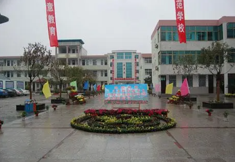 江陰澄西中學(xué)怎么樣、好不好