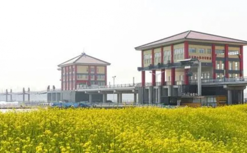 邳州市官湖高級(jí)中學(xué)怎么樣、好不好