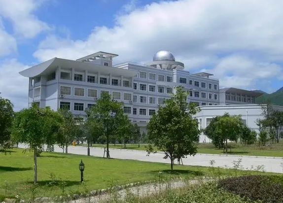 浙江省泰順中學(xué)地址，乘車路線