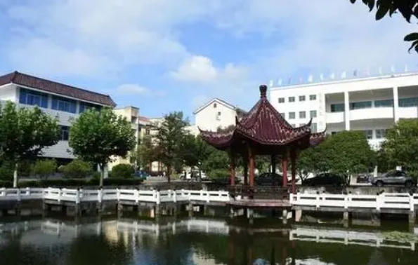 東陽市南馬高級中學(xué)怎么樣、好不好