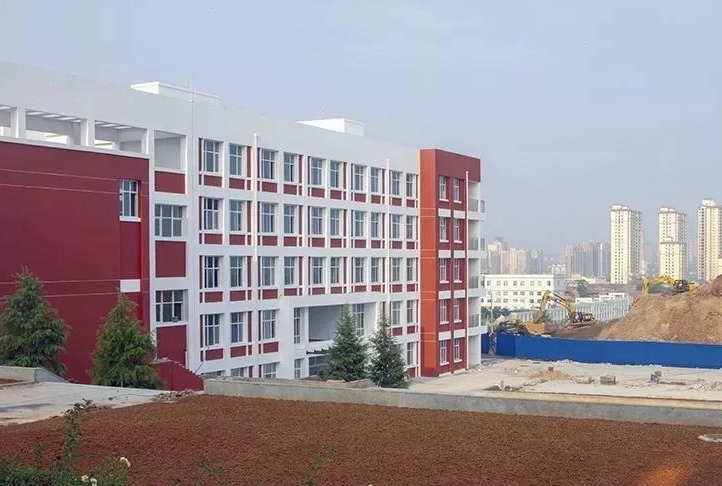 2023晉城市鳳鳴中學(xué)錄取分數(shù)線(2024年參考)