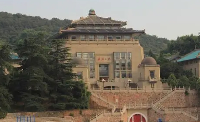 武漢大學(xué)評價怎么樣,學(xué)校好不好
