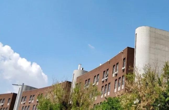 中央工藝美術(shù)學院附屬中學怎么樣、好不好