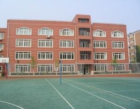 北京市第六十六中學(xué)地址，乘車路線
