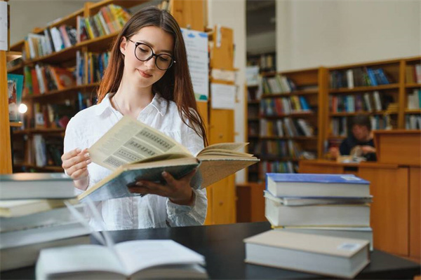 天津科技大學獎學金有多少錢
