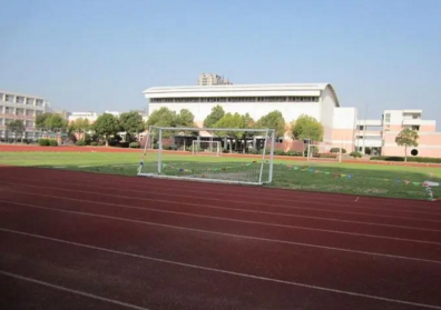 福建2024年上中專學(xué)校要多少錢