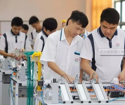 電氣設(shè)備運行與控制
