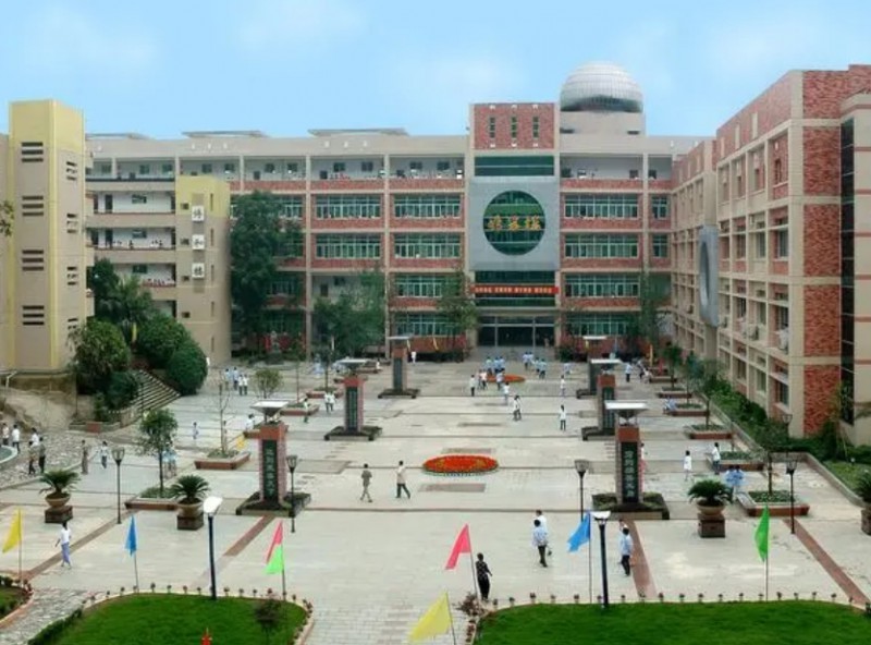 重慶市兼善中學(xué)校怎么樣、好不好