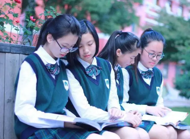 高考志愿如何填報(bào)？高考志愿填滿好還是不填滿好