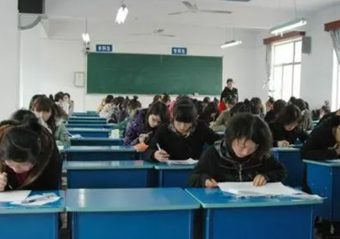 免費(fèi)的高考大數(shù)據(jù)志愿填報(bào)模擬系統(tǒng)有哪些？附高考志愿填報(bào)技巧