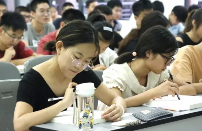 2024年吉林高考最高分是多少分？附吉林省歷年高考狀元名