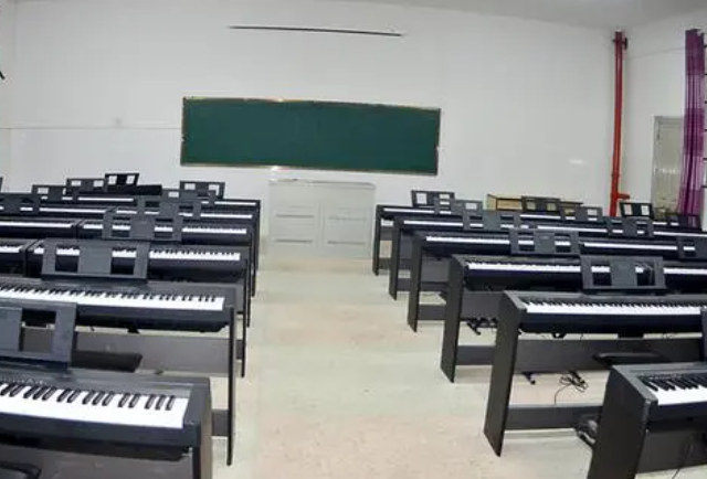 深圳三所頂尖大學(xué)是哪三所？附大學(xué)往年錄取分?jǐn)?shù)線