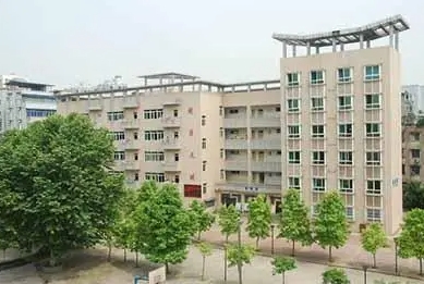 界石中學(xué)地址，乘車路線