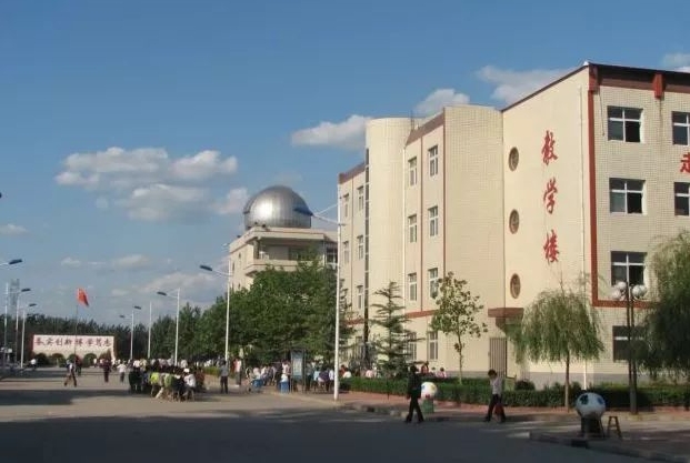 石家莊市礦區(qū)中學(xué)地址，乘車路線