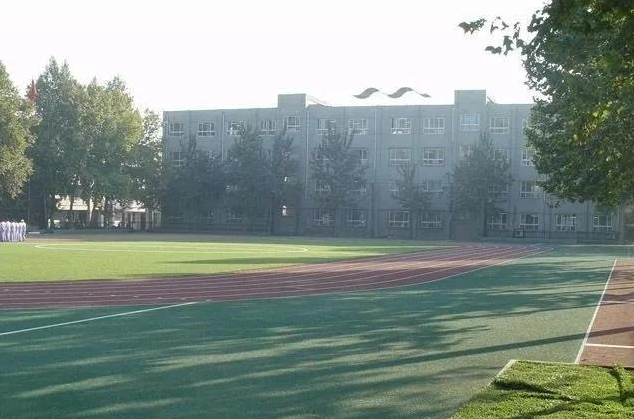 邯鄲市建安中學(xué)地址，乘車路線
