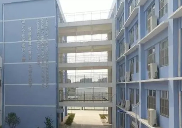 邯鄲市弘文中學(xué)怎么樣、好不好