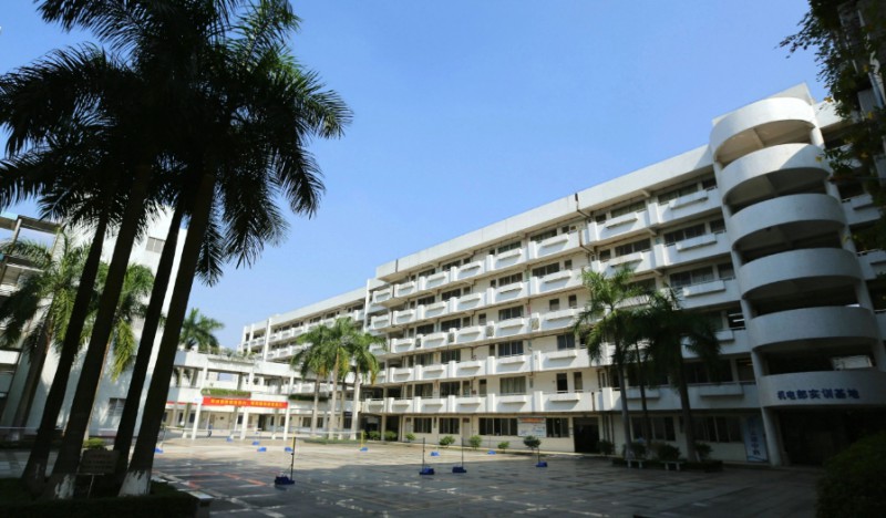 佛山市南海區(qū)理工職業(yè)技術(shù)學(xué)校怎么樣、好不好