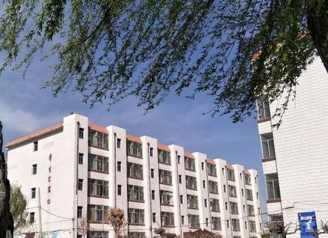 唐縣啟明高級(jí)中學(xué)怎么樣、好不好