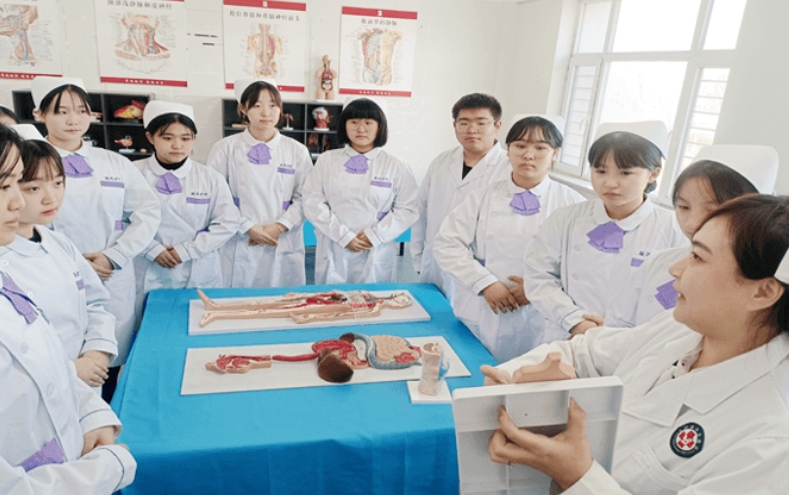 2025沈陽(yáng)市凝思護(hù)理中等職業(yè)學(xué)校招生計(jì)劃 招生人數(shù)是多少(附要求、條件、對(duì)象)